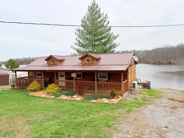 845 Lakeview Road, Galatia, IL 62935