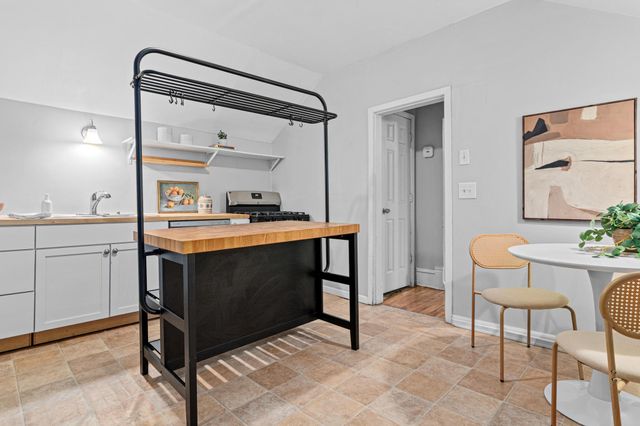 2314 2nd Street NE, Minneapolis, MN 55418