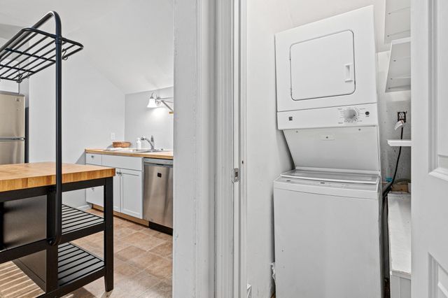 2314 2nd Street NE, Minneapolis, MN 55418