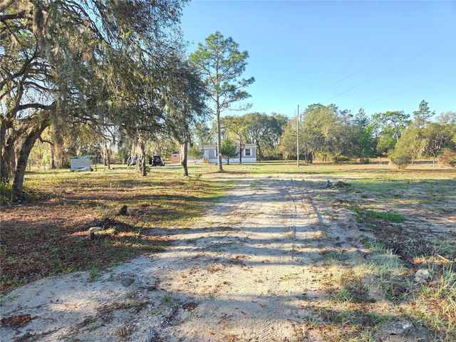 12070 NE 63RD PLACE, Williston, FL 32696
