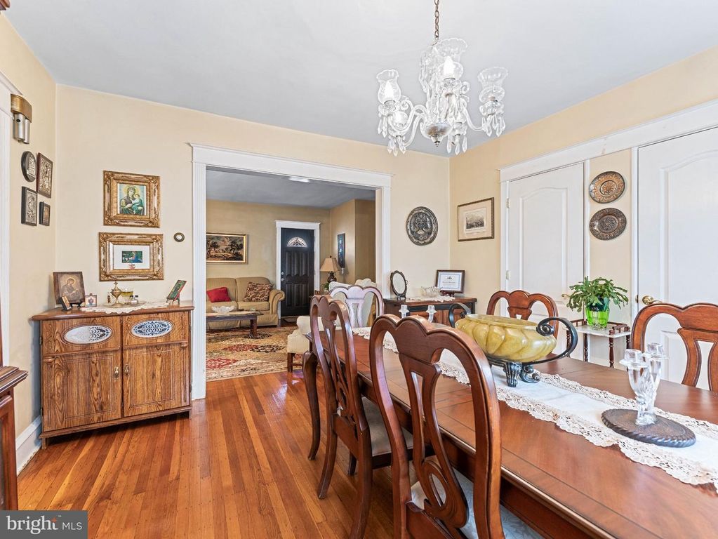 257 LONG LN, Upper Darby, PA 19082 — photo 4