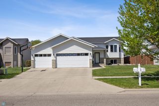 724 16th Avenue W, West Fargo, ND 58078