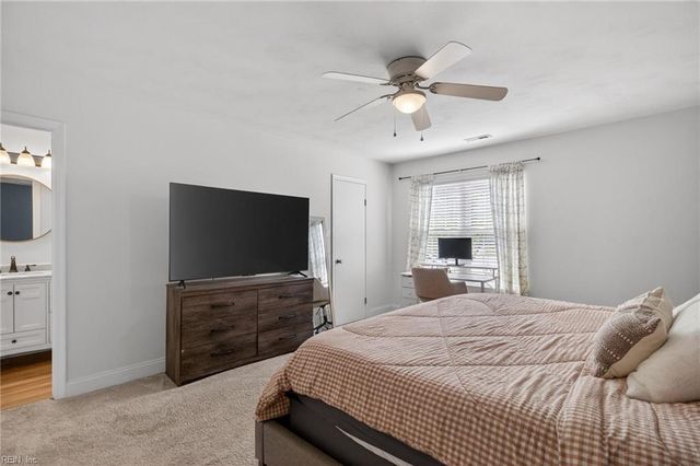 2600 Sunnyfield CT, Virginia Beach, VA 23454