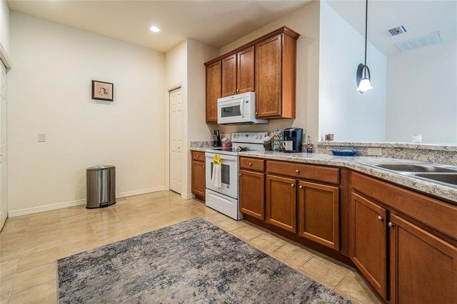 1620 LINZ COURT, Winter Haven, FL 33884