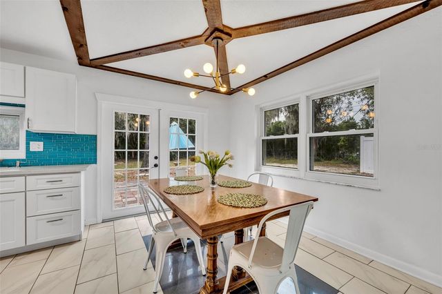 1240 W VOORHIS AVENUE, Deland, FL 32720