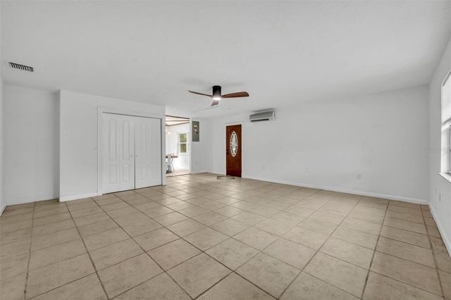 1240 W VOORHIS AVENUE, Deland, FL 32720