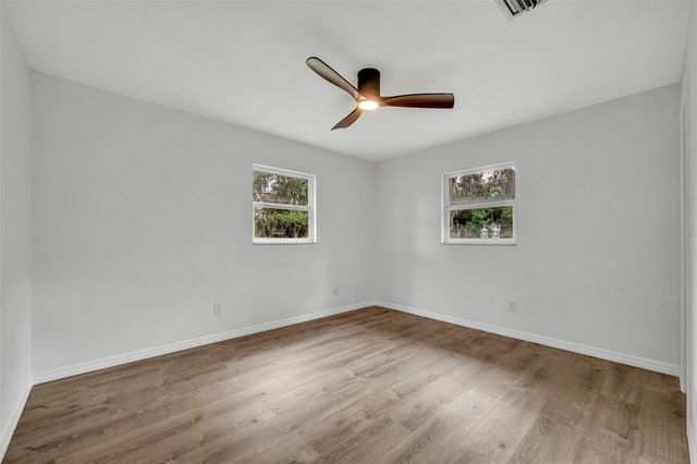 1240 W VOORHIS AVENUE, Deland, FL 32720