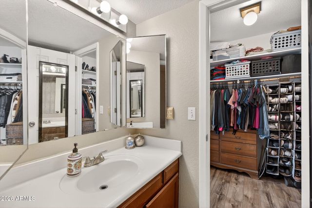 2040 S LONGMORE Street 75, Mesa, AZ 85202