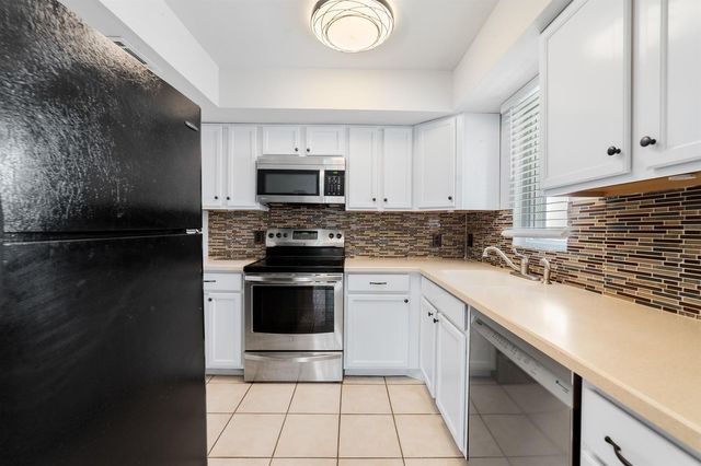 1627 SE Green Acres Circle Z203, Port St. Lucie, FL 34952