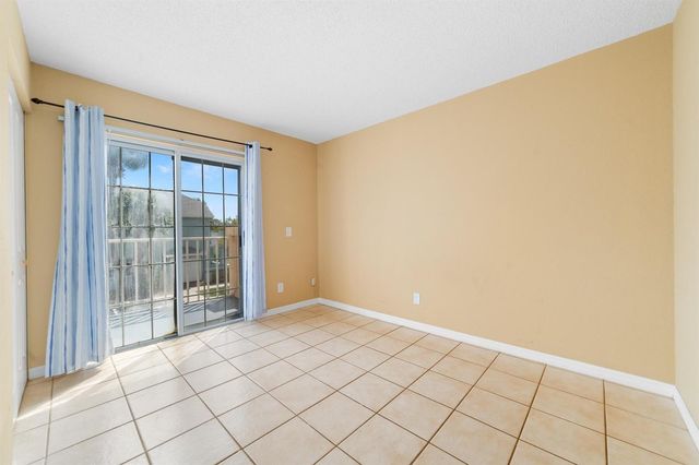 1627 SE Green Acres Circle Z203, Port St. Lucie, FL 34952