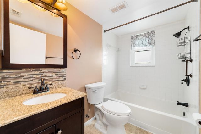 1627 SE Green Acres Circle Z203, Port St. Lucie, FL 34952