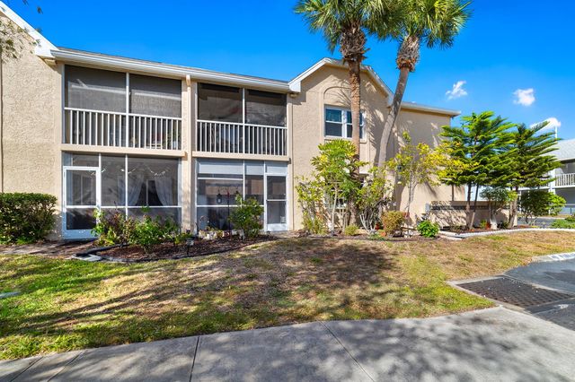 1627 SE Green Acres Circle Z203, Port St. Lucie, FL 34952
