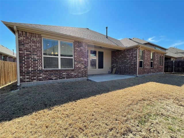 2404 Shenfield Drive, Mckinney, TX 75071