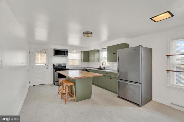 5375 N GEORGE EXTENSION ST, Manchester, PA 17345