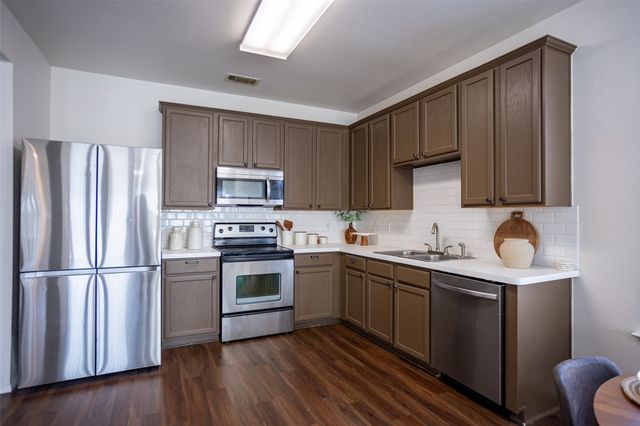 10713 Vista Heights Boulevard, Fort Worth, TX 76108