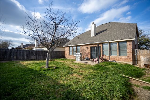 10713 Vista Heights Boulevard, Fort Worth, TX 76108