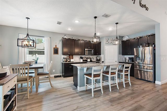 37 LONDONDERRY DRIVE, Palm Coast, FL 32137