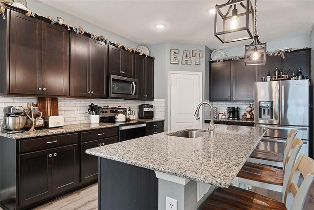 37 LONDONDERRY DRIVE, Palm Coast, FL 32137