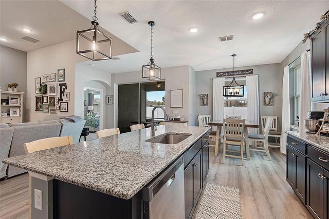 37 LONDONDERRY DRIVE, Palm Coast, FL 32137