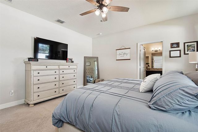 37 LONDONDERRY DRIVE, Palm Coast, FL 32137