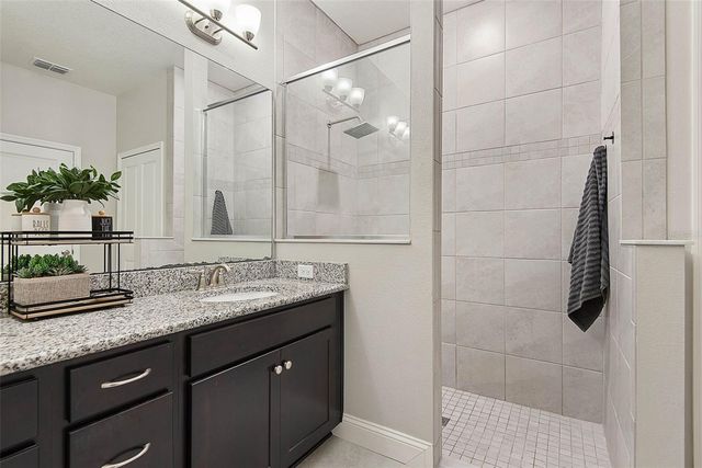 37 LONDONDERRY DRIVE, Palm Coast, FL 32137