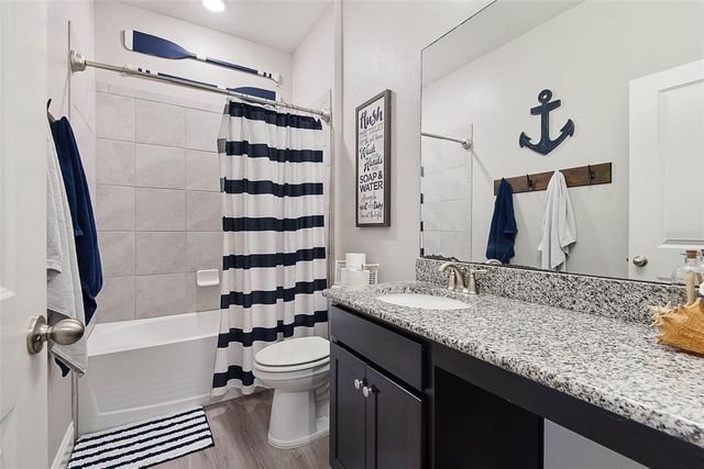 37 LONDONDERRY DRIVE, Palm Coast, FL 32137