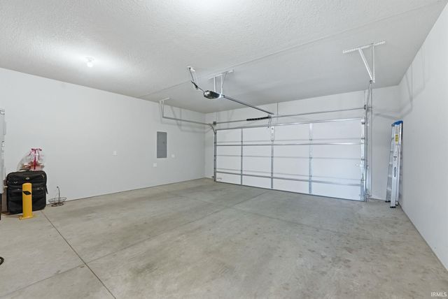 941 W Hamilton N Road, Fort Wayne, IN 46814