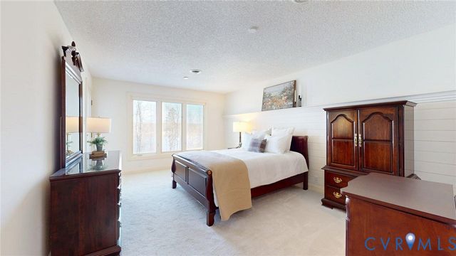 34 Spinnaker Cove Dr, Midlothian, VA 23112