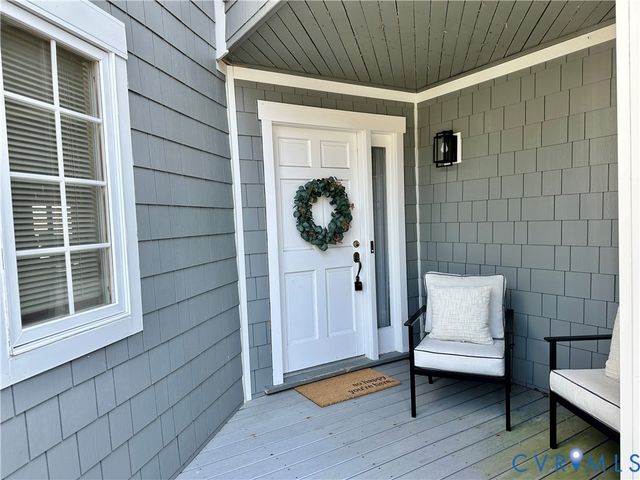 34 Spinnaker Cove Dr, Midlothian, VA 23112