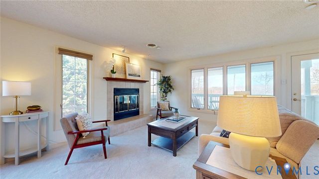 34 Spinnaker Cove Dr, Midlothian, VA 23112