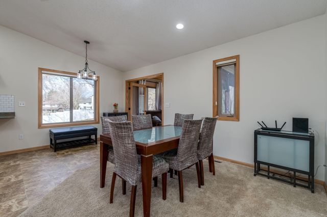 140 Peggy Lane, Eagle Lake, MN 56024