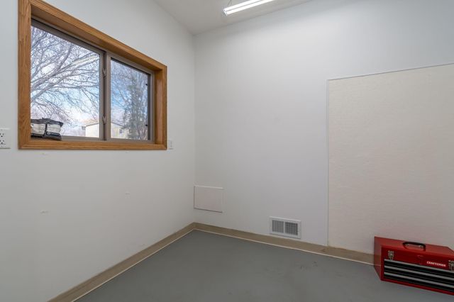 140 Peggy Lane, Eagle Lake, MN 56024