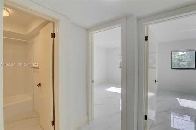 2140 NE 56TH St 2, Fort Lauderdale, FL 33308