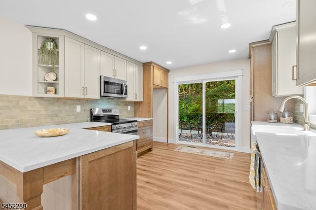 63 Van Horn Rd, Fredon Twp., NJ 07860