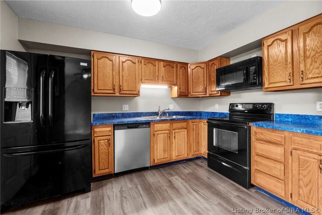 4705 Fallow Drive, Jeffersonville, IN 47130