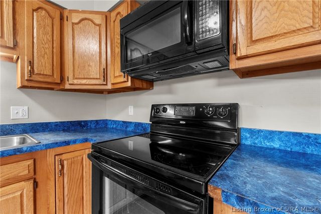 4705 Fallow Drive, Jeffersonville, IN 47130