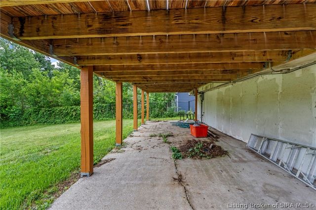 4705 Fallow Drive, Jeffersonville, IN 47130