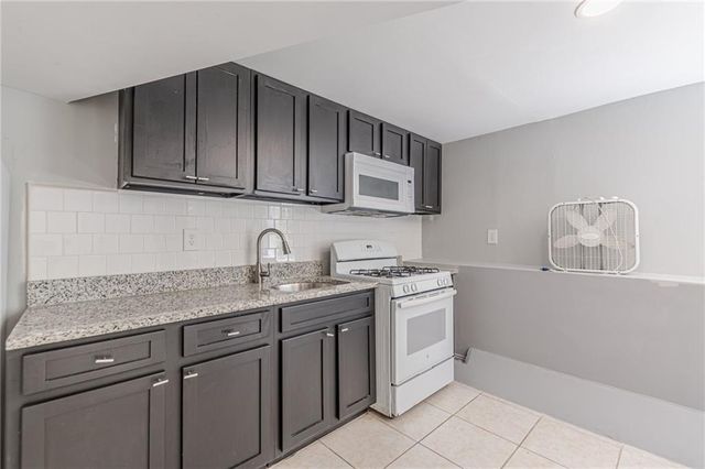 1157 Helen Street, Morrow, GA 30260
