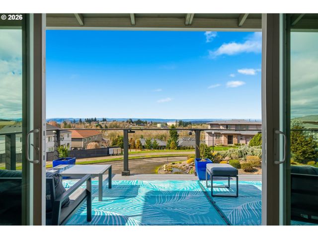 1730 Nw KLICKITAT St, Camas, WA 98607