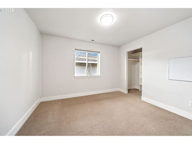 1730 Nw KLICKITAT St, Camas, WA 98607