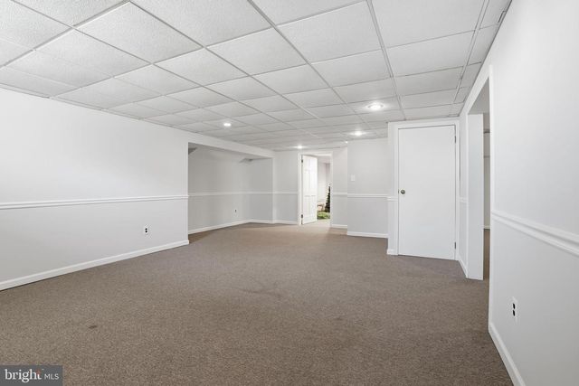 3 SWALLOW RD, Holland, PA 18966