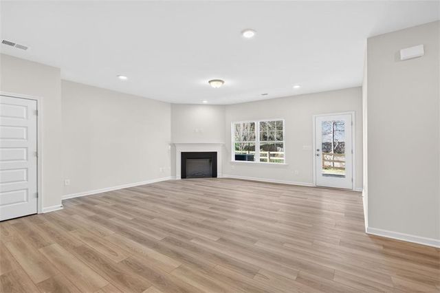 323 Caroline Place 174, Villa Rica, GA 30180