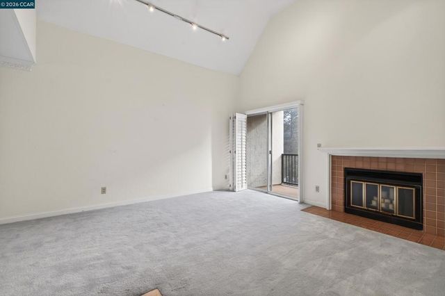 3183 Wayside Plz 320, Walnut Creek, CA 94597