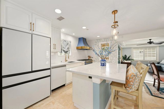 1807 Grand Ave, San Diego, CA 92109