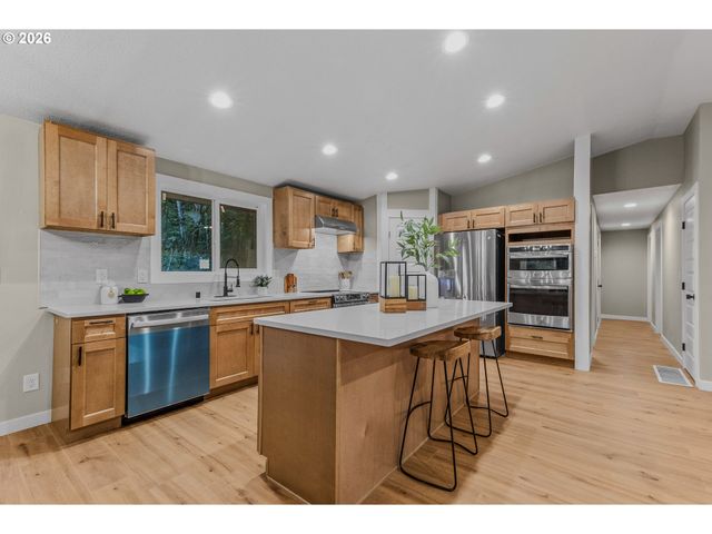 9006 Ne SORENSON Rd, La Center, WA 98629