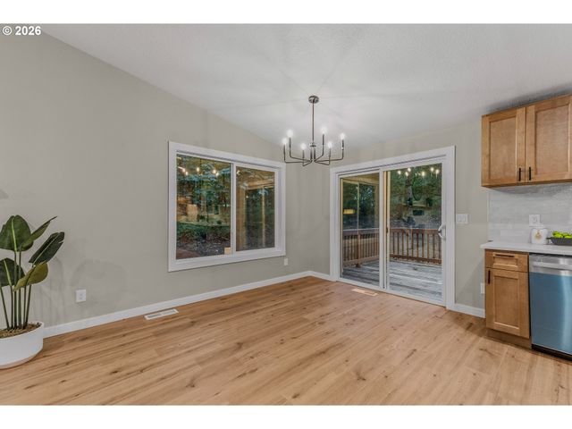 9006 Ne SORENSON Rd, La Center, WA 98629