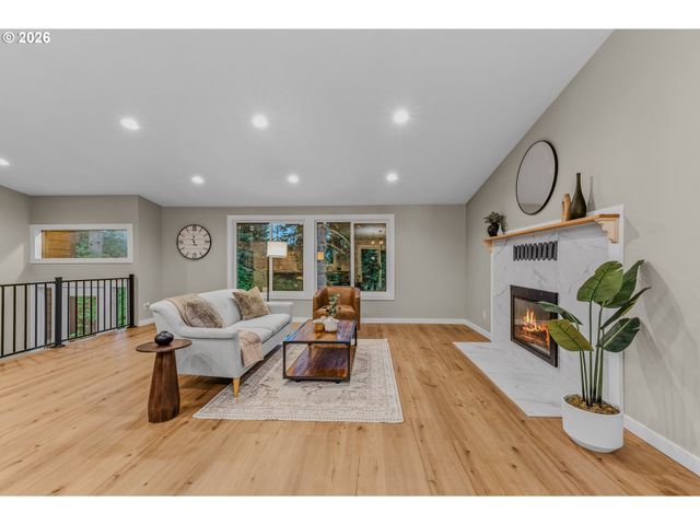 9006 Ne SORENSON Rd, La Center, WA 98629