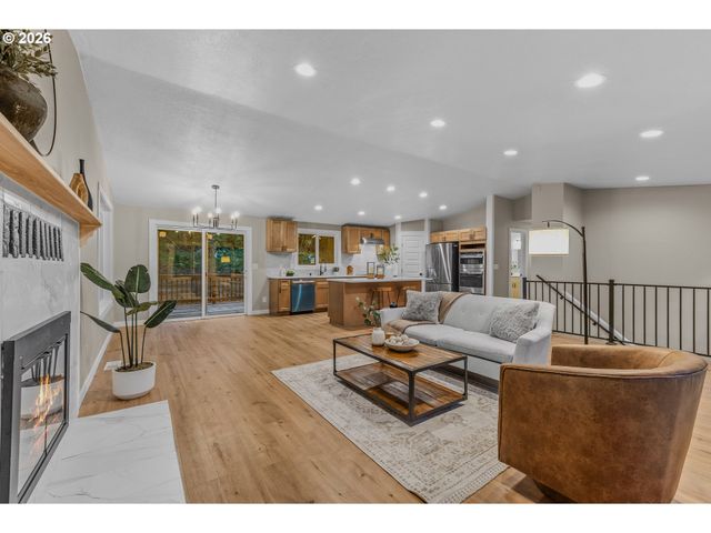 9006 Ne SORENSON Rd, La Center, WA 98629