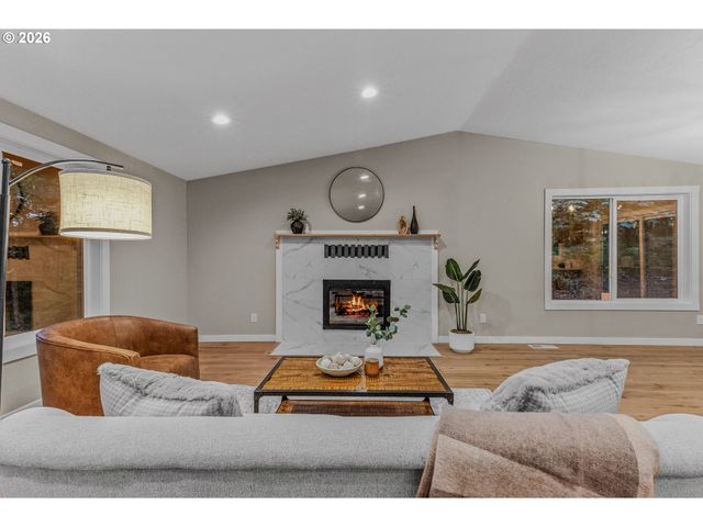 9006 Ne SORENSON Rd, La Center, WA 98629