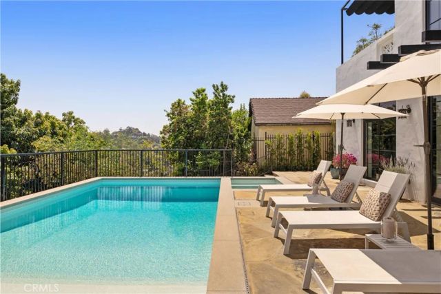 2168 Princeton, Los Angeles, CA 90026
